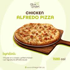 Chicken Alfredo Pizza